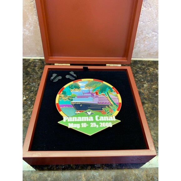 Disney Pin DCL- 2008 Westbound Panama Canal Disney Magic Jumbo LE 750 - Picture 1 of 6
